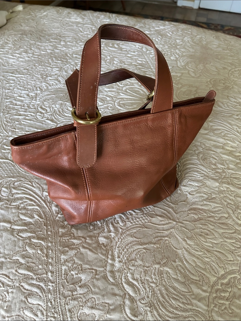 Everyday Leather Tote in Warm Brown with Gold Hardware